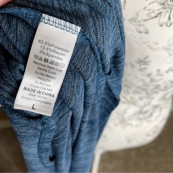 LuLaRoe Duster Cardigan Vest Large Women's Blue Sleeveless Top - Picture 4 of 4